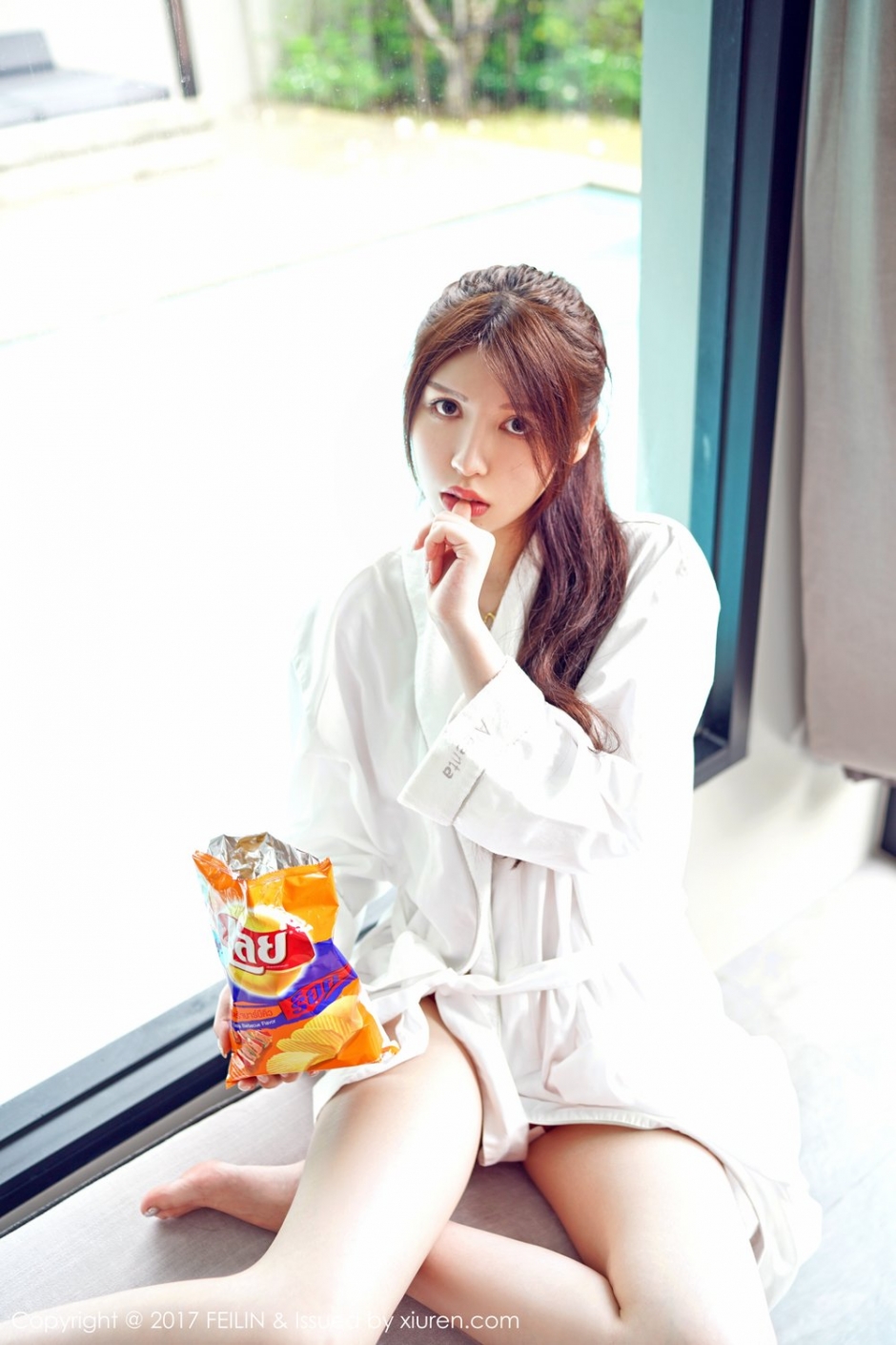 长腿美人PaPa妈咪比基尼性感写真