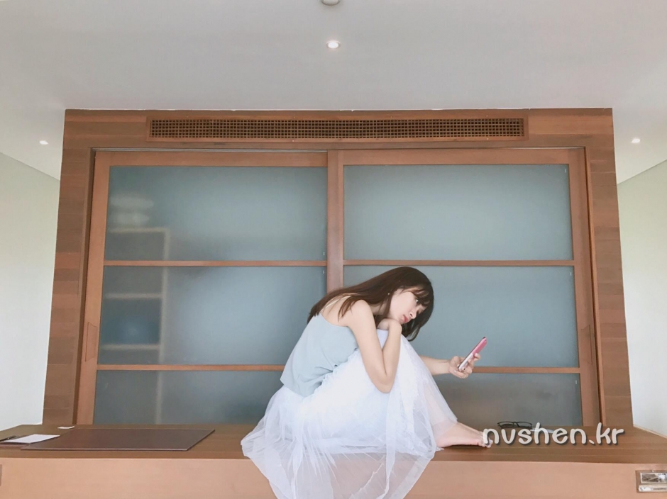 美女模特Thu Phuong Tran私房自拍照美丽迷人