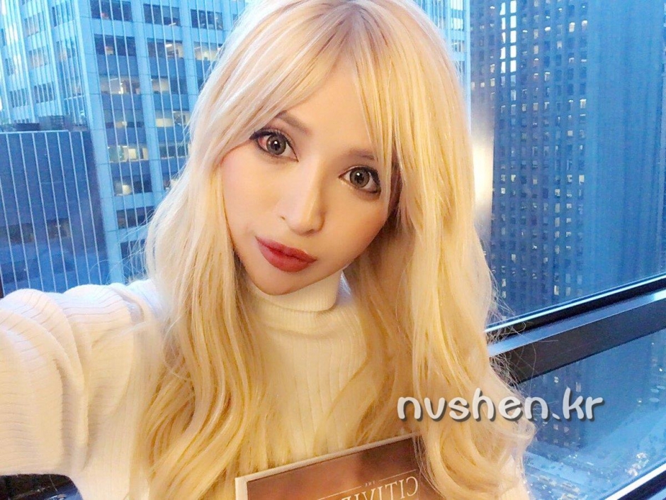 日本美女小原优花健身私房照性感迷人