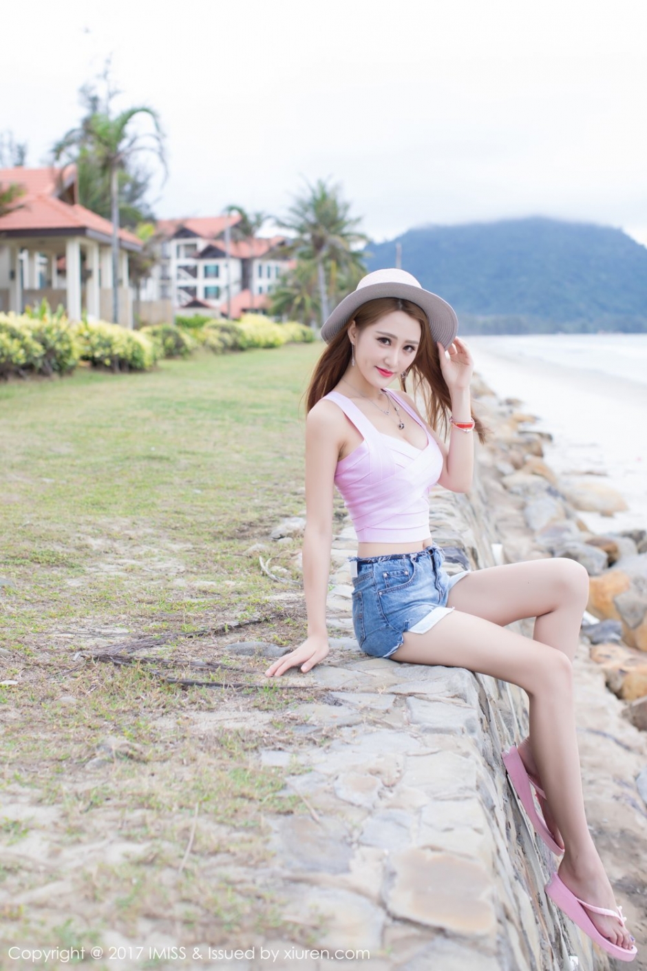 爱蜜社模特妤薇Vivian清纯写真美胸诱人