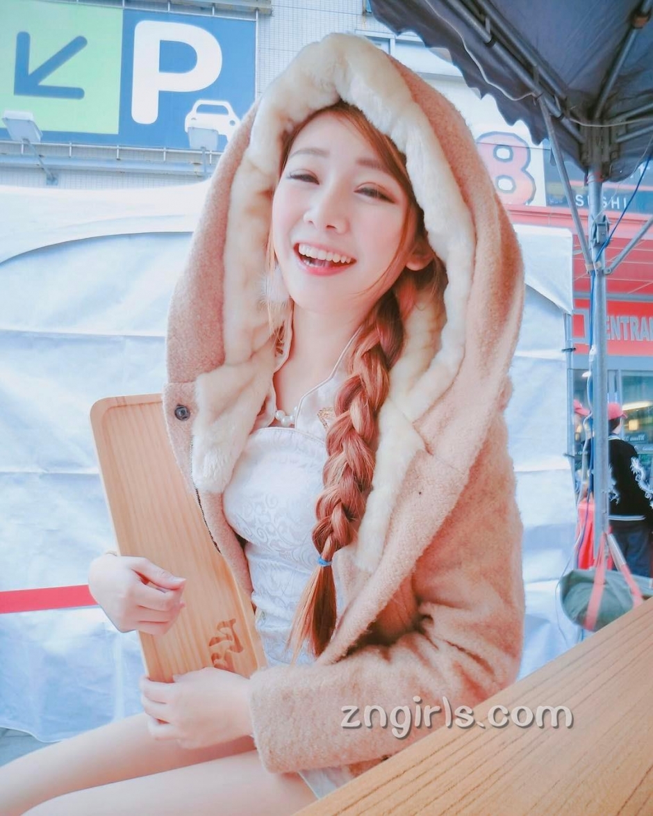 台湾美少女林少榆私房写真可爱迷人