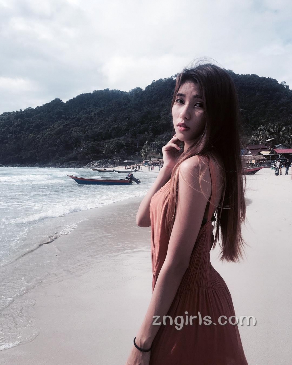 长腿美女PixXie Goh私房美照气质迷人