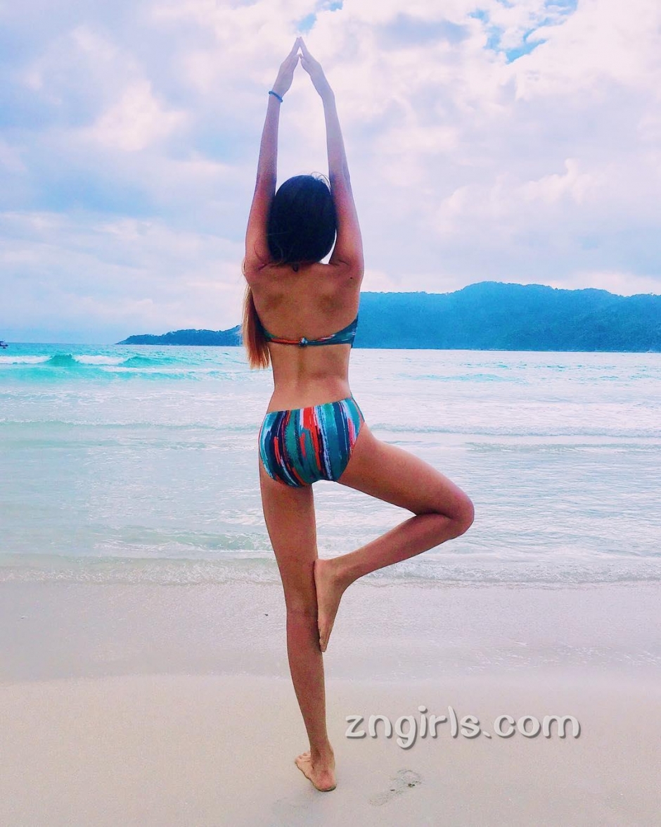 长腿美女PixXie Goh私房美照气质迷人