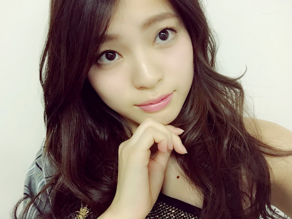 日本美女吉泽玲菜性感私房照比基尼诱惑