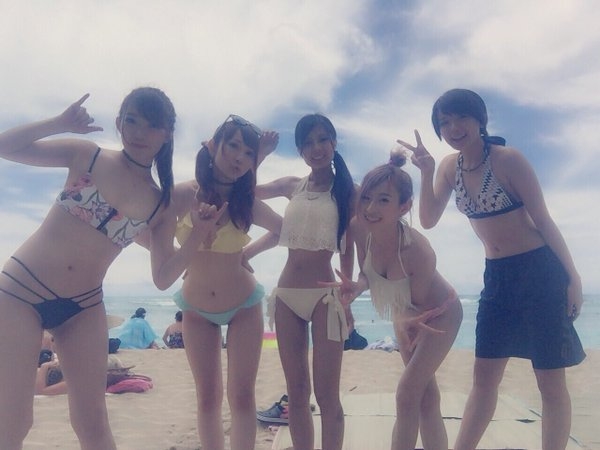 日本美女秋田知里比基尼私房照