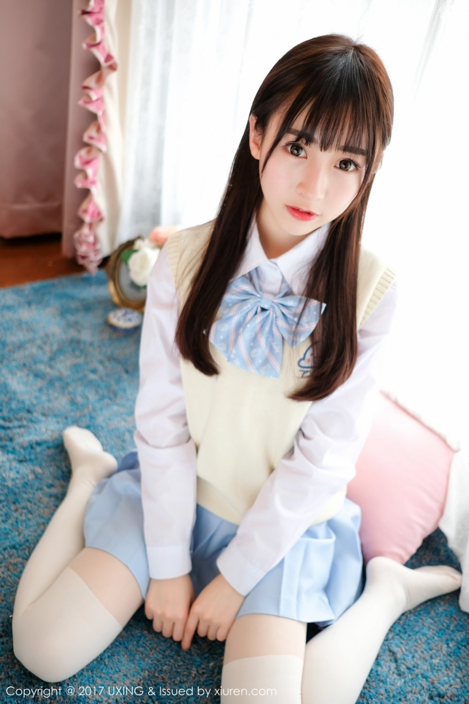 清纯美女萝莉丸子mayuki私房制服写真