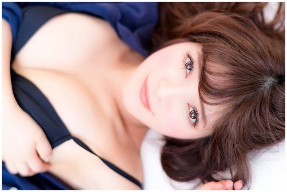 日本美女MEGMY私房性感写真美乳诱人