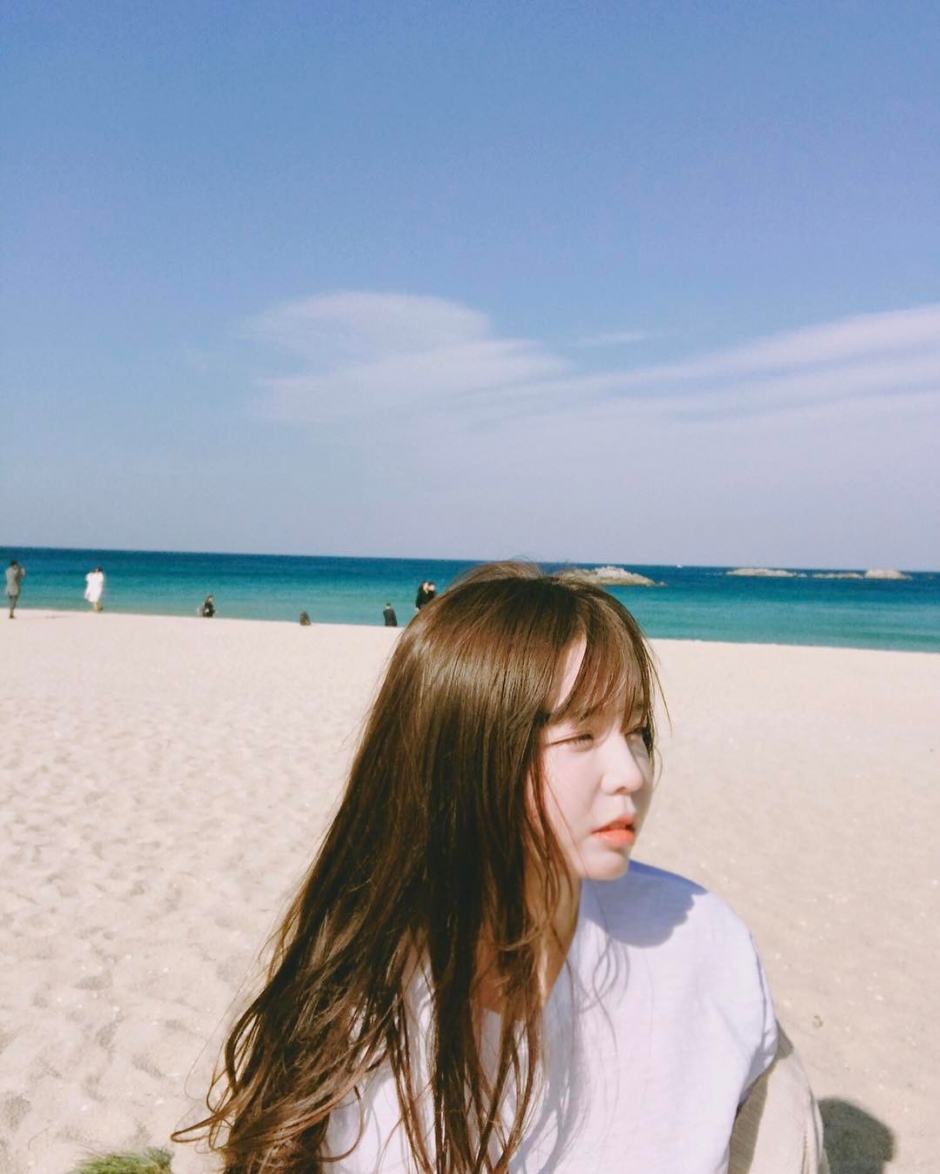 韩国丰满美女水昣巨乳性感自拍照