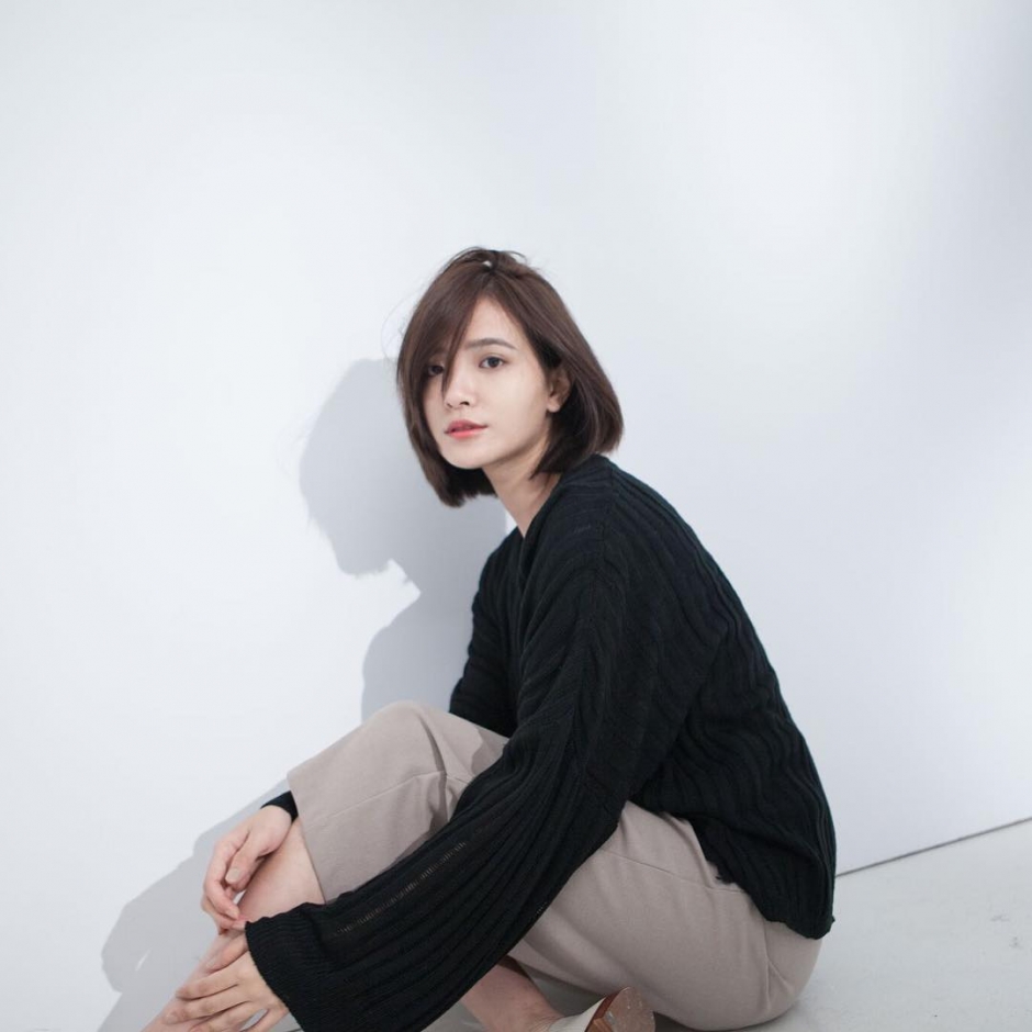 短发美女吴子霏生活写真甜美迷人