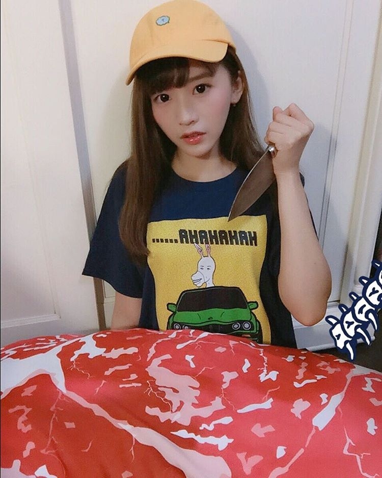 台湾美女陈语谦私房自拍照甜美迷人