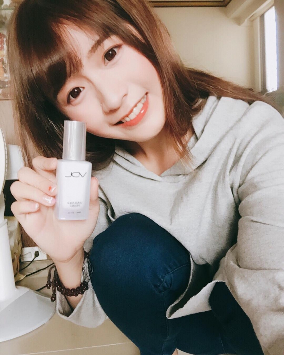 台湾美女陈语谦私房自拍照甜美迷人