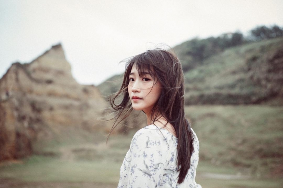 台湾美女陈语谦私房自拍照甜美迷人