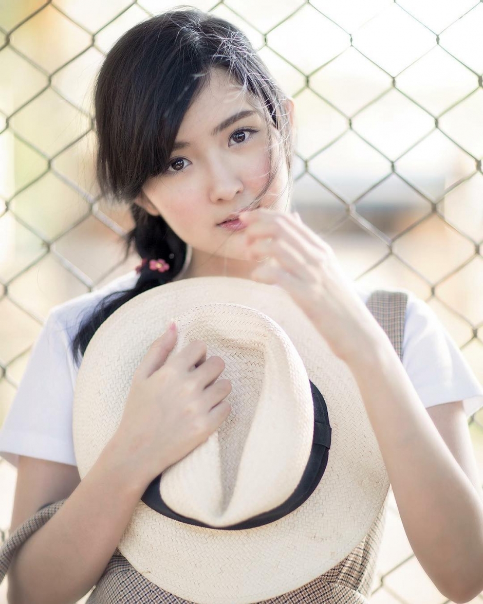 泰国美女Beer Pu性感私房照酥胸诱惑