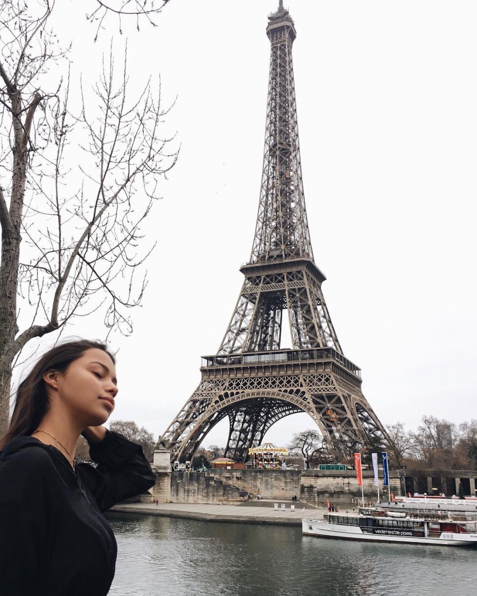 比基尼美女Fiona Barron性感私房照