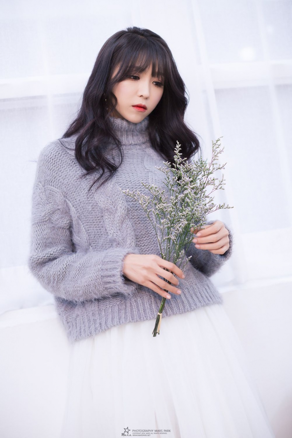 韩国美女李仁慧居家写真美腿迷人