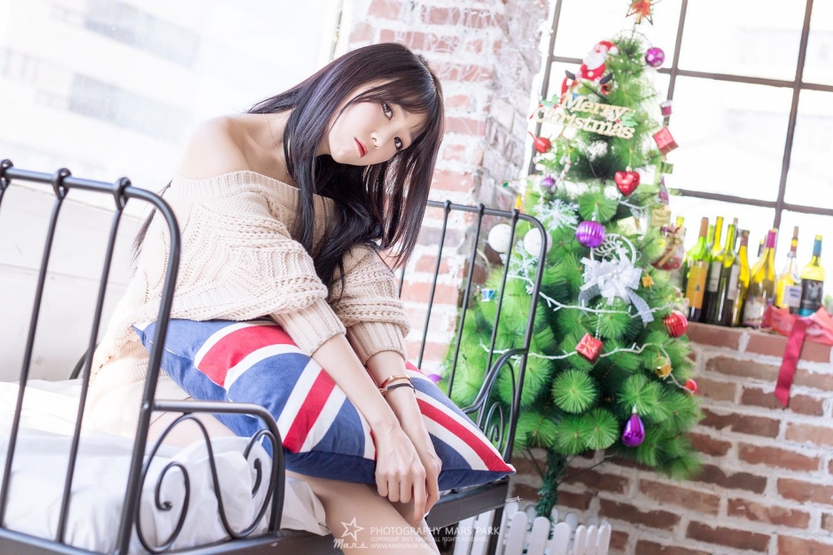 韩国美女李仁慧居家写真美腿迷人