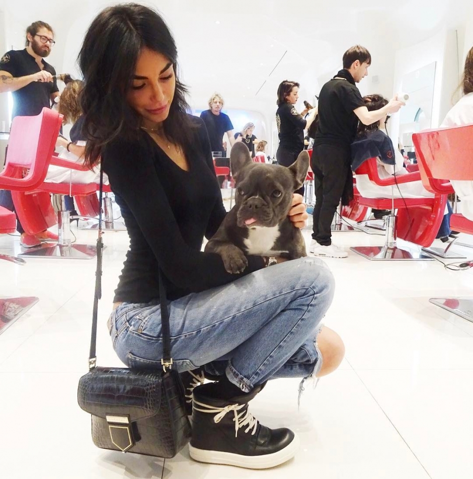 外国美女Chiara Biasi性感比基尼写真