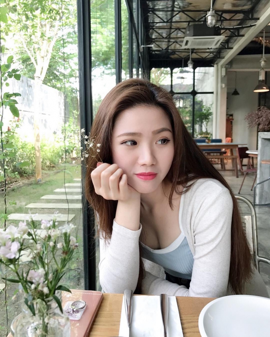 美女空姐Chia Yin自拍私房照甜美迷人