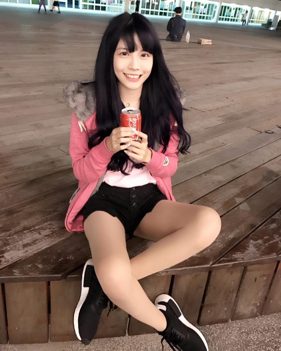 美女主播瑀熙Yuci比基尼私房照