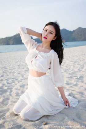 网络大胸美女于姬Una养眼写真图集