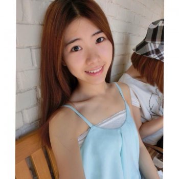 台湾美女赖钰涵甜美私房照笑容迷人