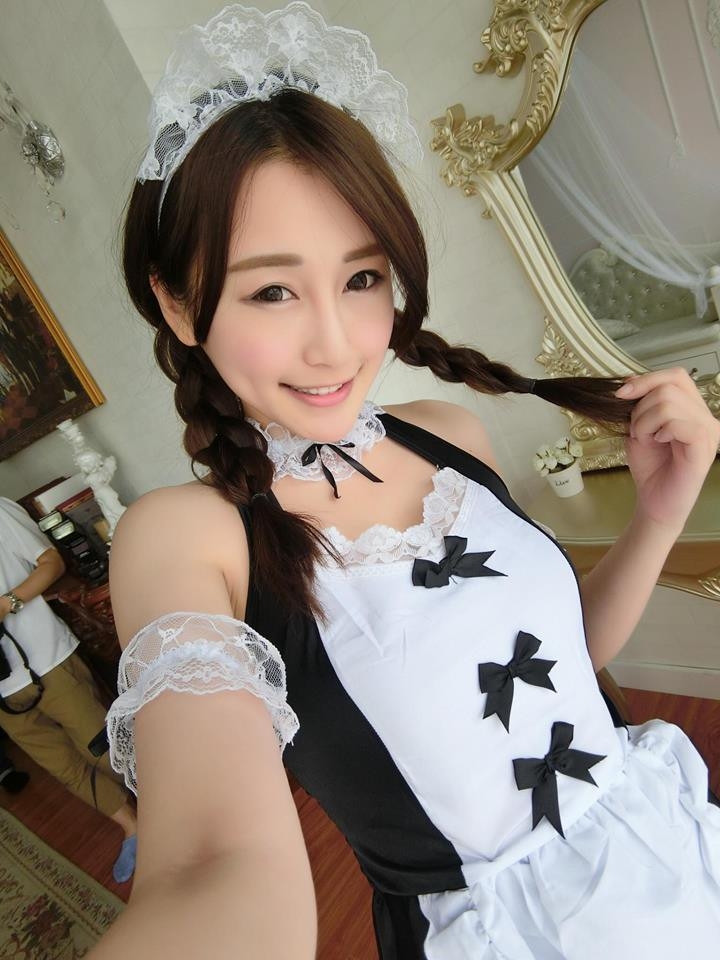 美女模特陈乐乐自拍美照甜美迷人