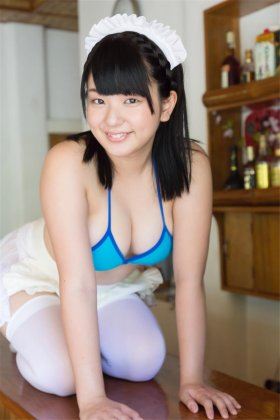 日本美少女长月翠肉感写真照