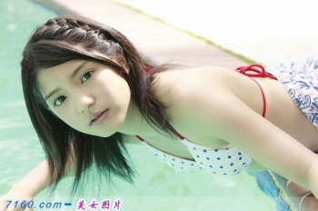 日本90后性感模特图片 90后日本萌妹子川岛海荷清凉写真图片