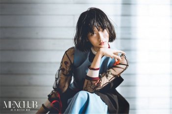 文青女神袁澧林冷艳写真图片