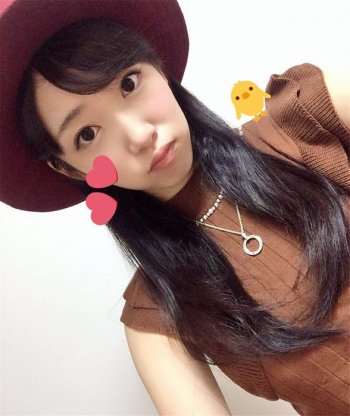日本气质美女坂口千奈自拍图片