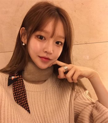 韩国美女模特杨晋超清自拍图片