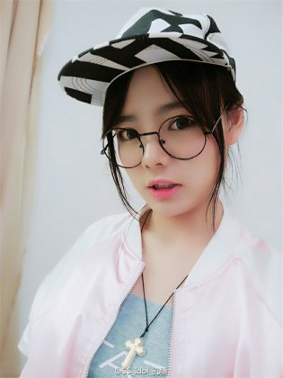 小清新妹子孔雯微博自拍图片