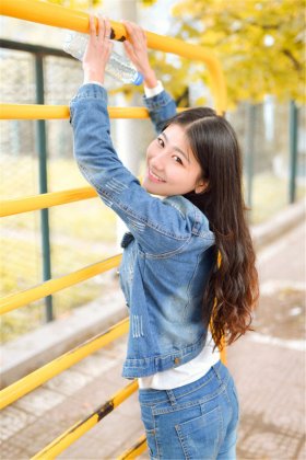 武音校花秋季小清新唯美清纯写真