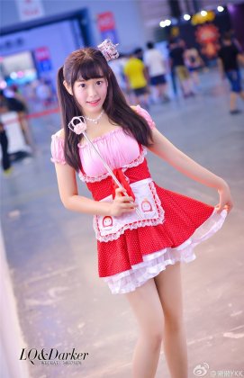 清纯可爱校花懒懒甜美cos写真