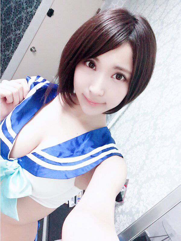 日本短发美少女桐生美希人气高涨