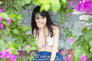 网络红人虞梦宝贝极度大胆诱惑写真