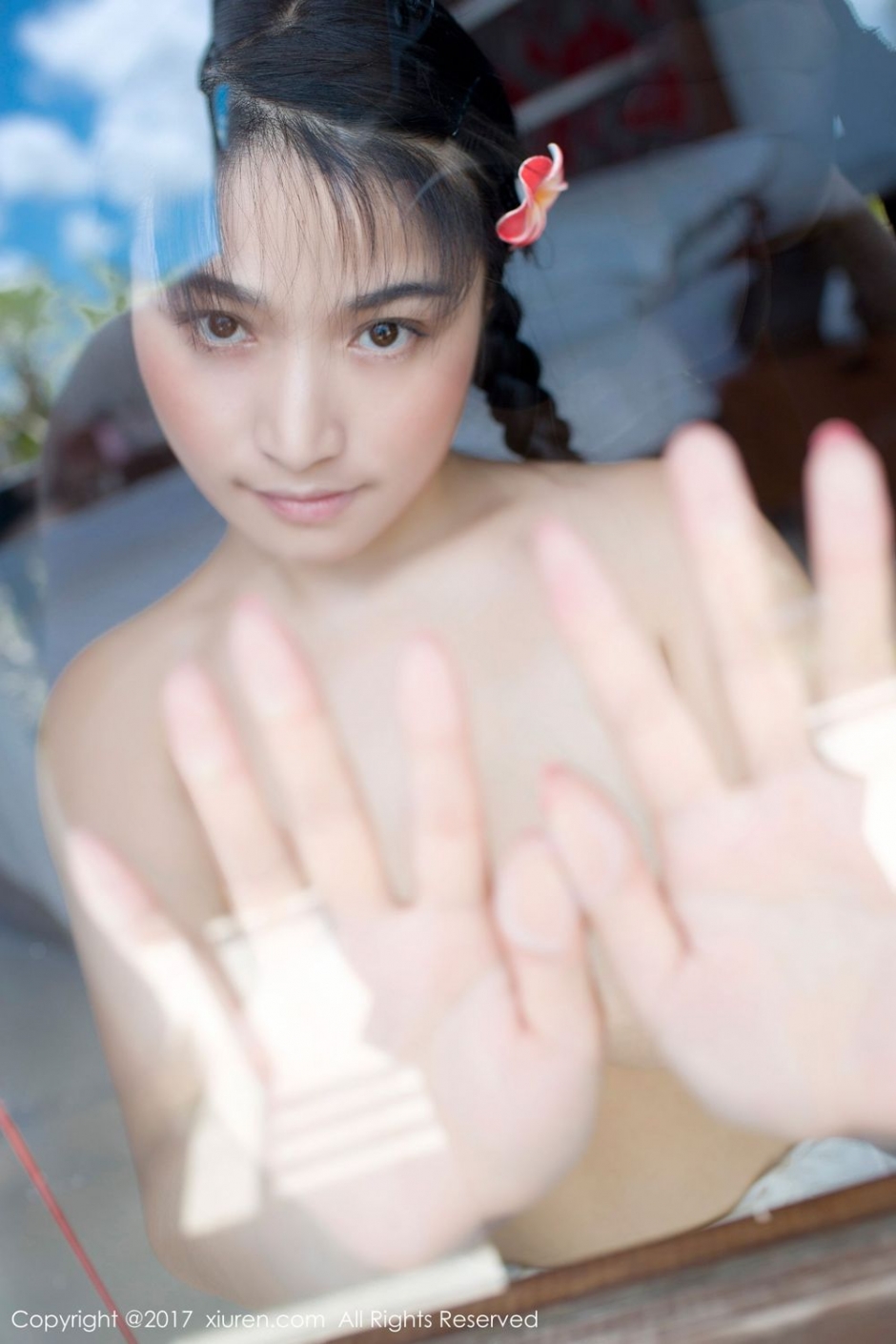 丰满美女盼盼已鸠沙滩湿身写真