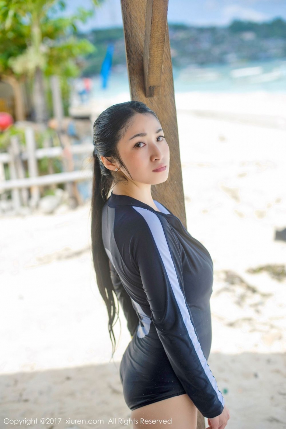 丰满美女盼盼已鸠沙滩湿身写真