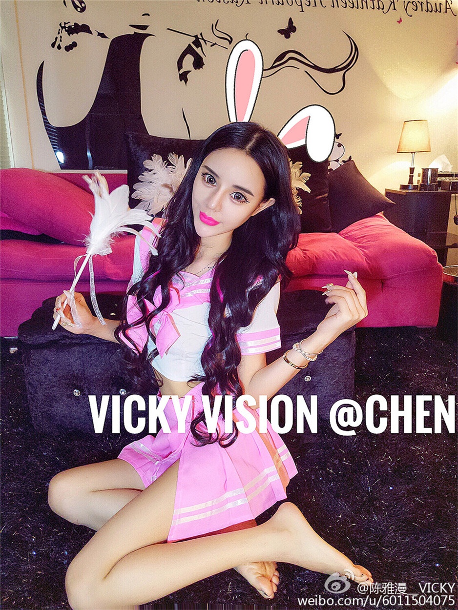 中国极品性感美女陈雅漫人体艺术图片