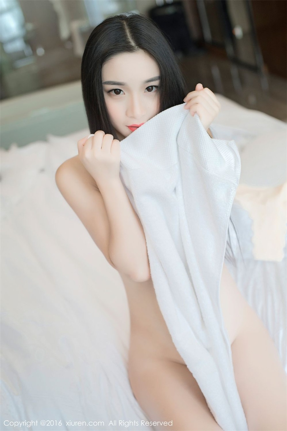 秀人网白嫩美女绮梦Cherish高清写真图片