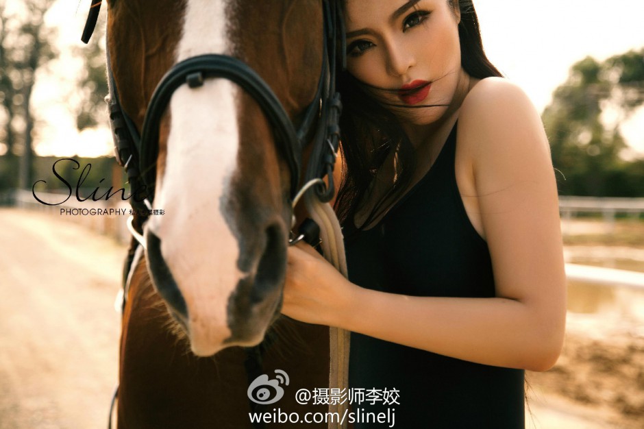 电臀嫩模Yuki颜瑜女神性感人体艺术图