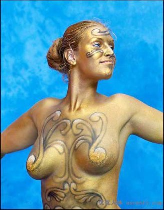 不可思议的外国人体彩绘图