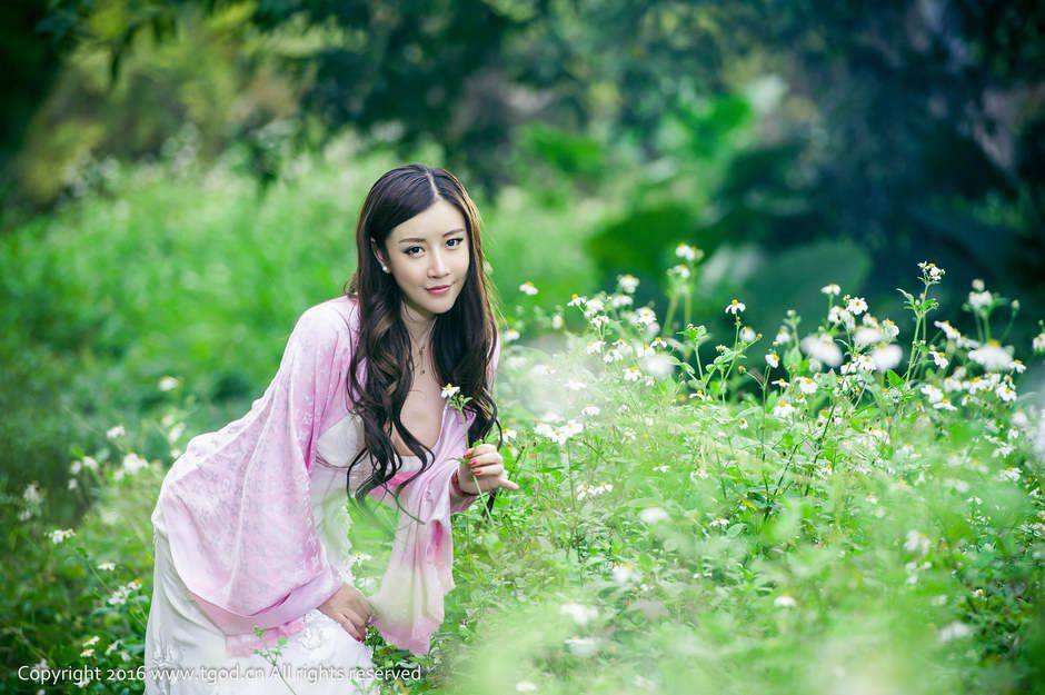 中国人体艺术模特王婉悠丛林诱惑来袭