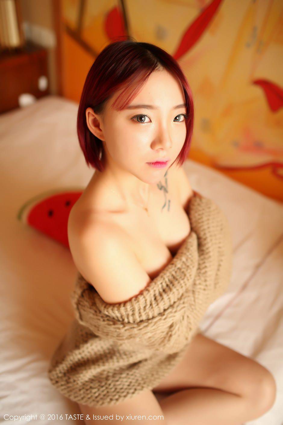 短发模特小泽空Moves唯美人体艺术写真