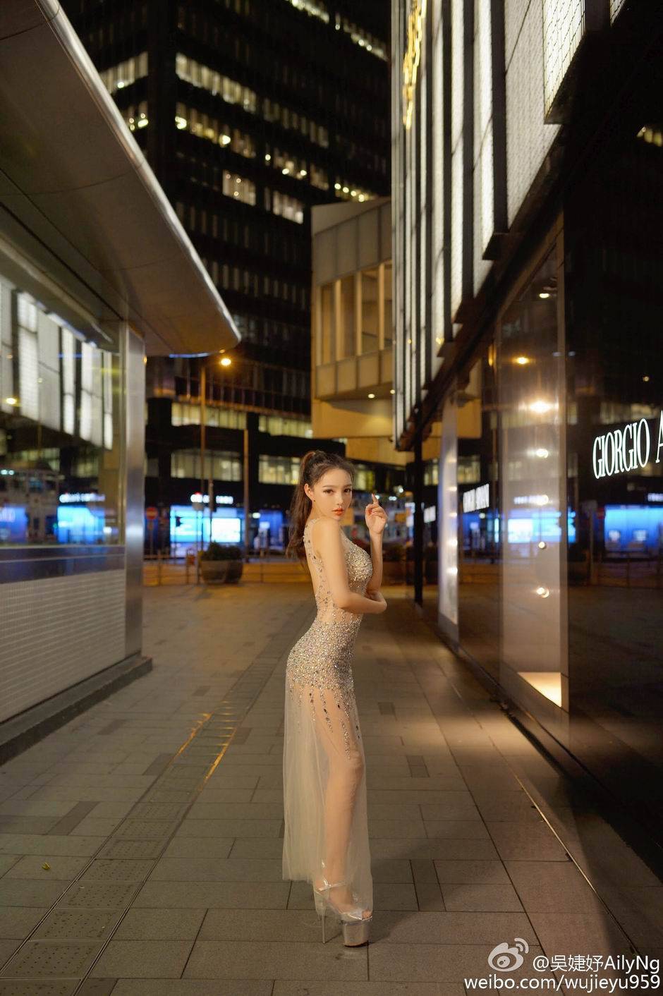 香港模特吴婕妤大胆时尚人体艺术图