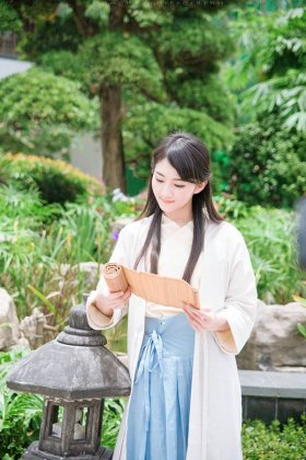 90后清纯少女汉服唯美人体写真