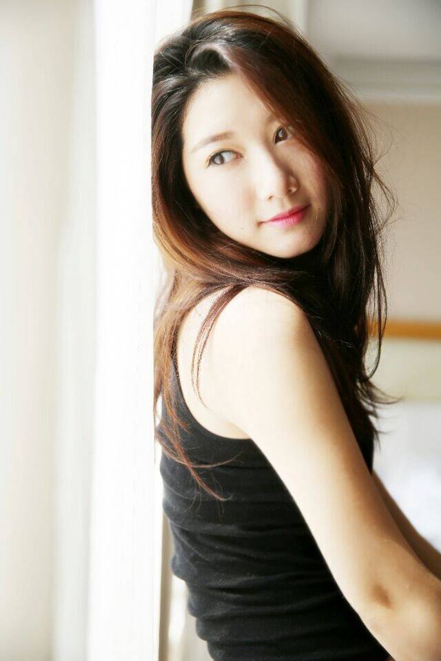 极品女神的诱惑人体艺术写真