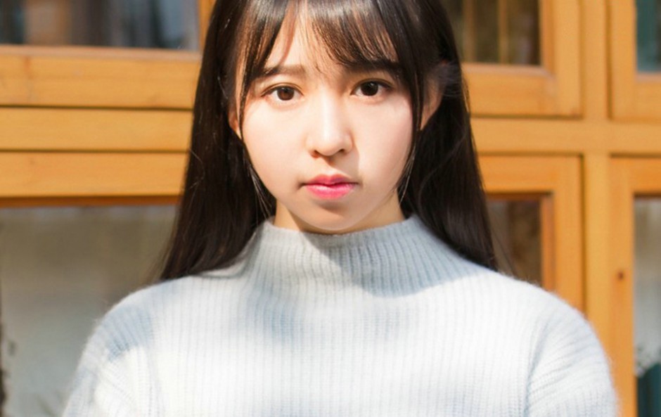 都市时尚美女的人体艺术图欣赏