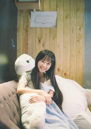 亚洲娇俏可爱美女顶级人体艺术写照