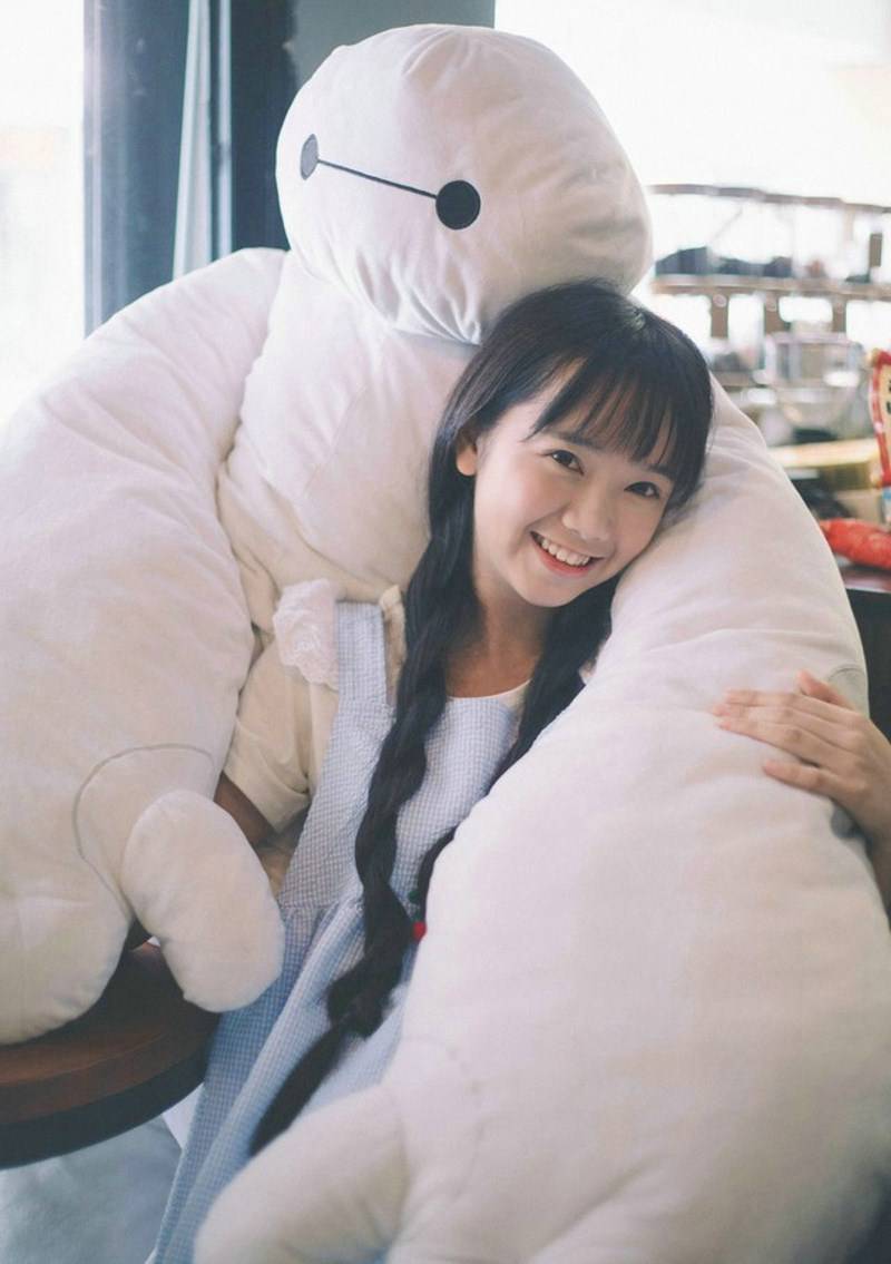 亚洲娇俏可爱美女顶级人体艺术写照